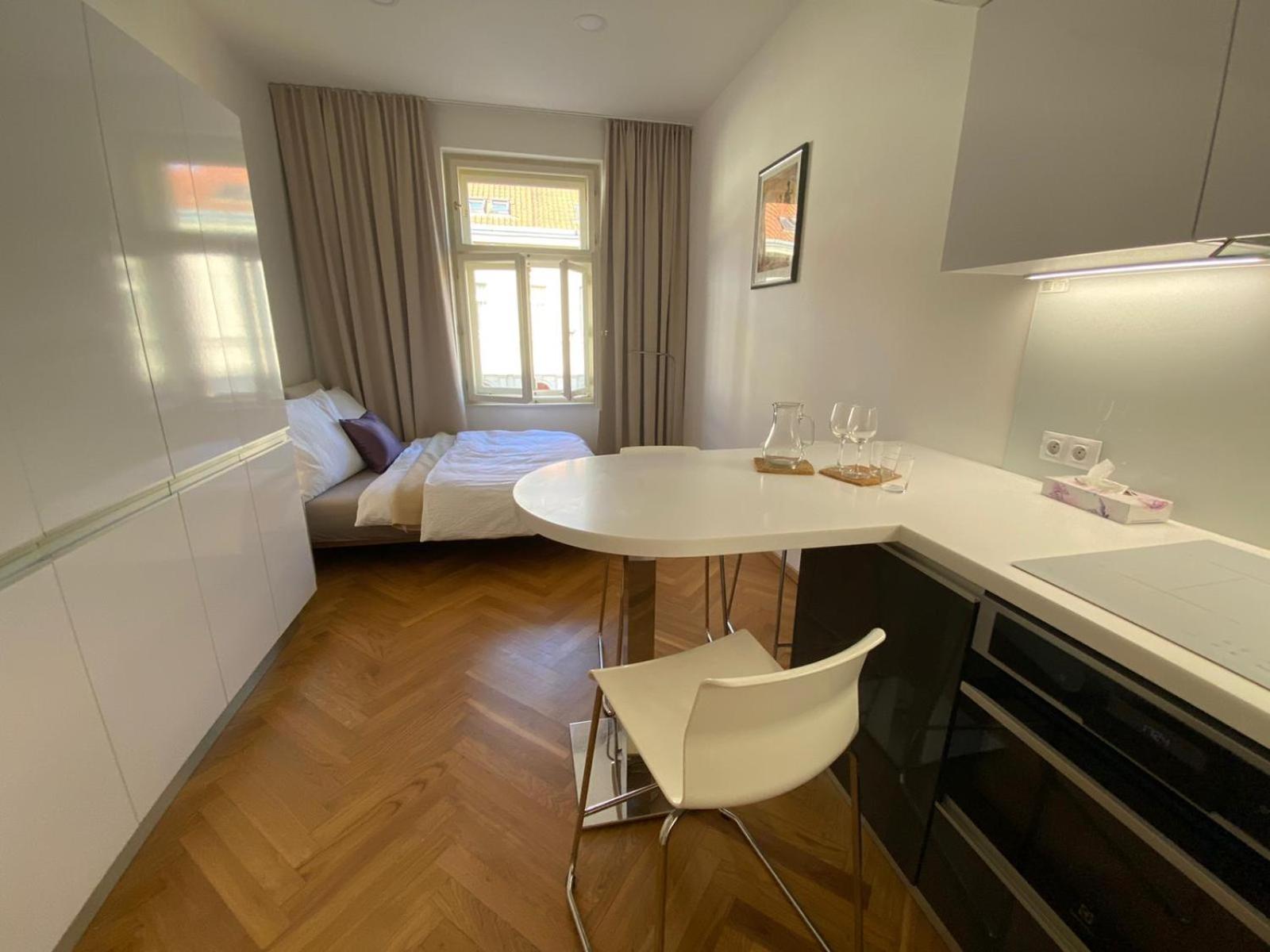 Modern Letna Apartmán Praha